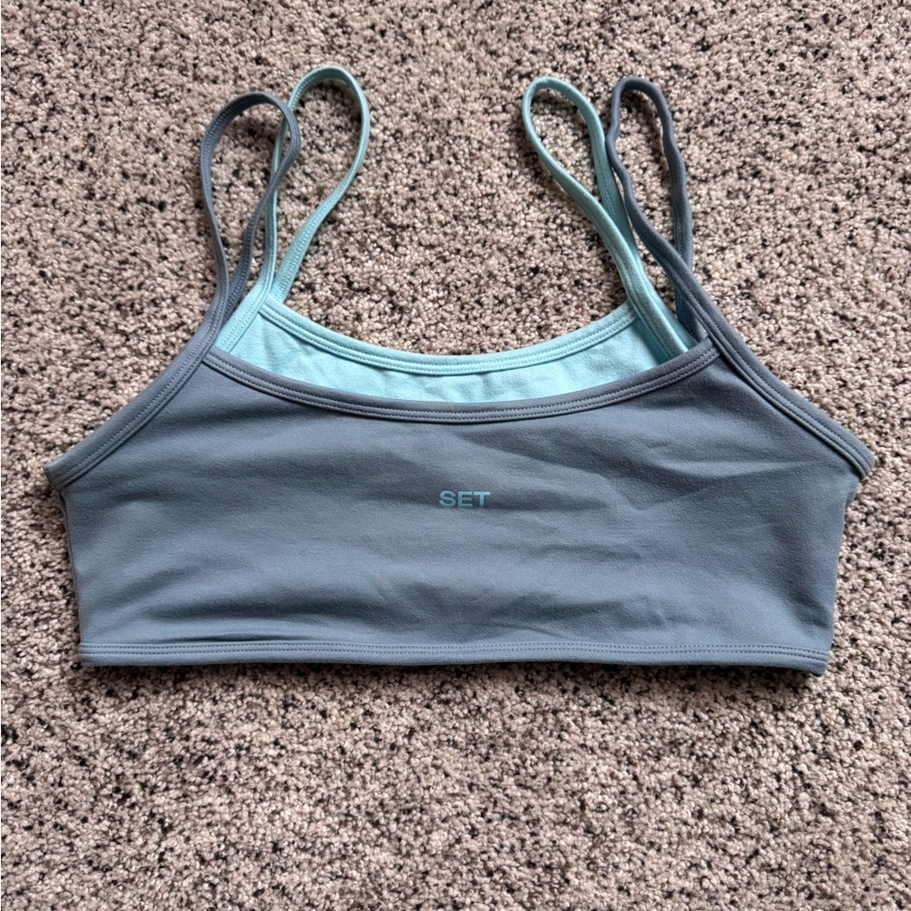 Set active cloud training bra